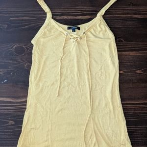 Mustard yellow Ambiance top